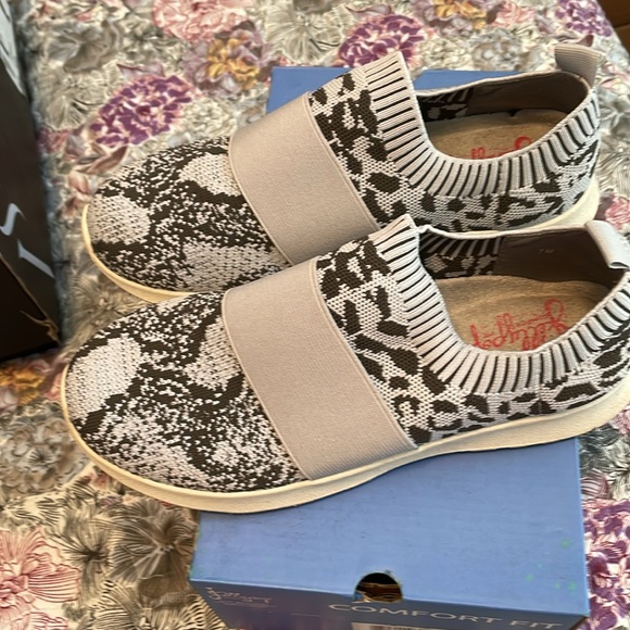 Jelly Pop - Picture 4 of 5